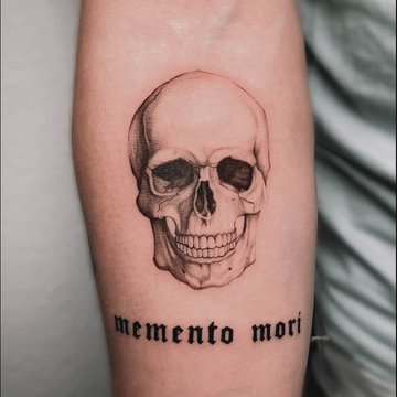 тату Memento Mori значення ескіз