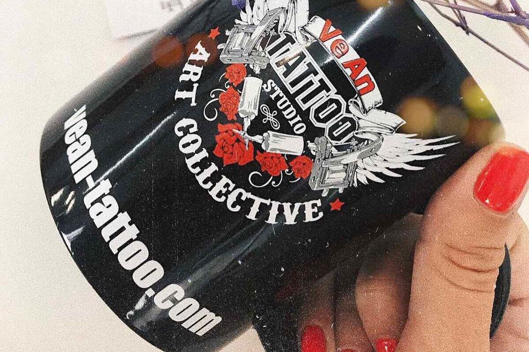 Tattoo parlour in Kherson