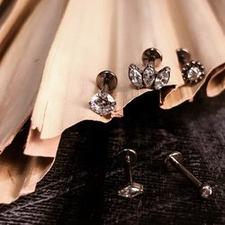 Титанові прикраси для пірсингу: чому це найкращий вибір