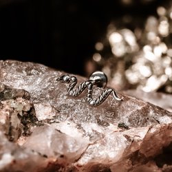 Анодування прикрас для пірсингу