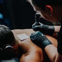 Яке тату підходить саме тобі: стиль, тіло, спосіб життя