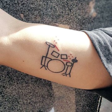 Тату-эскиз барабан