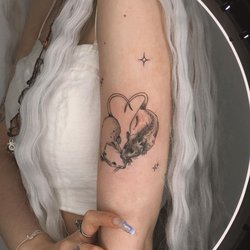 Чорно-біла або кольорова?