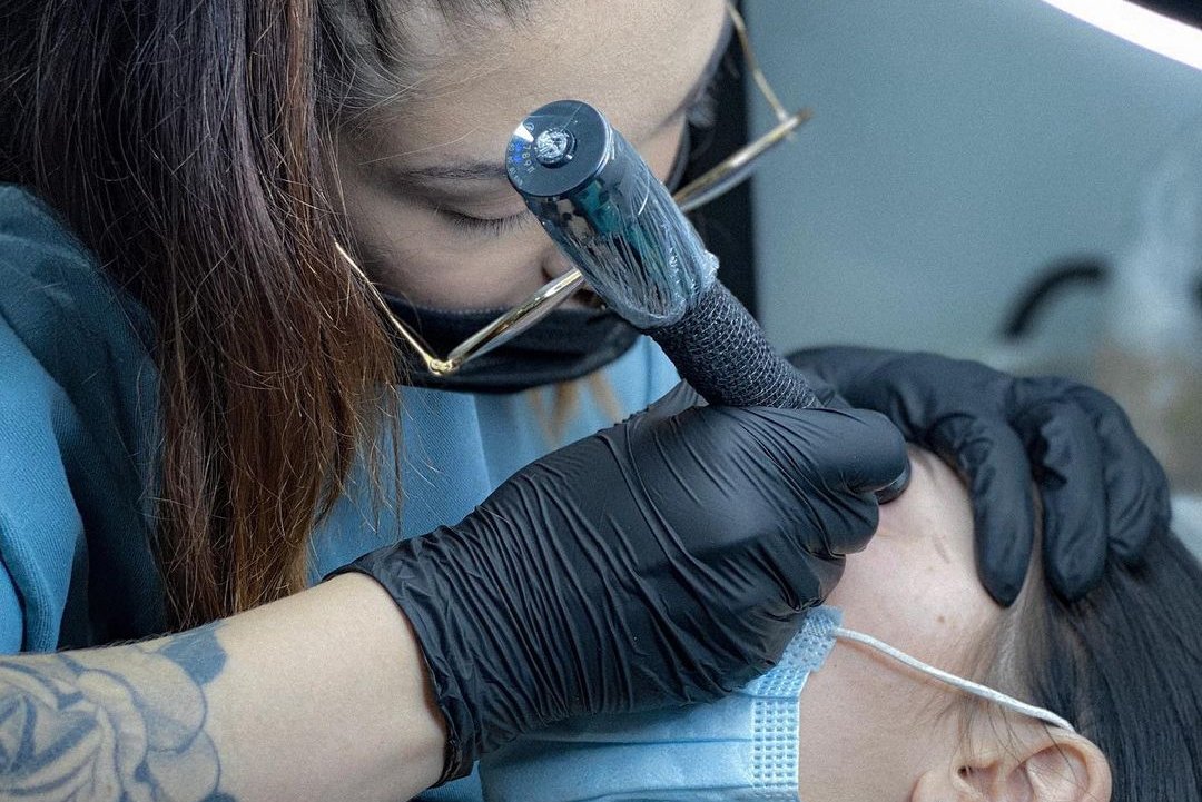 перманентный макияж в Новомосковске