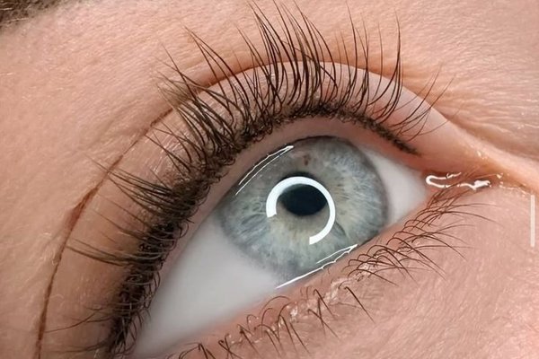 перманентний макіяж брів