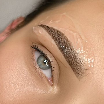 Перманентний макіяж брів з анестезією