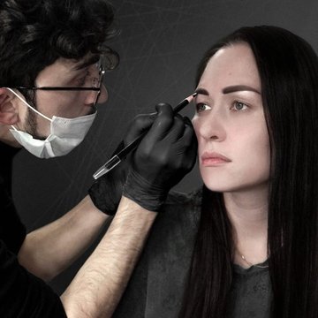 Training in permanent makeup in Kiev